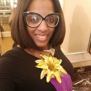 Meet your Posher, Teresa